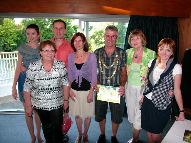 click on photo to return to Rotary Club Photo menu